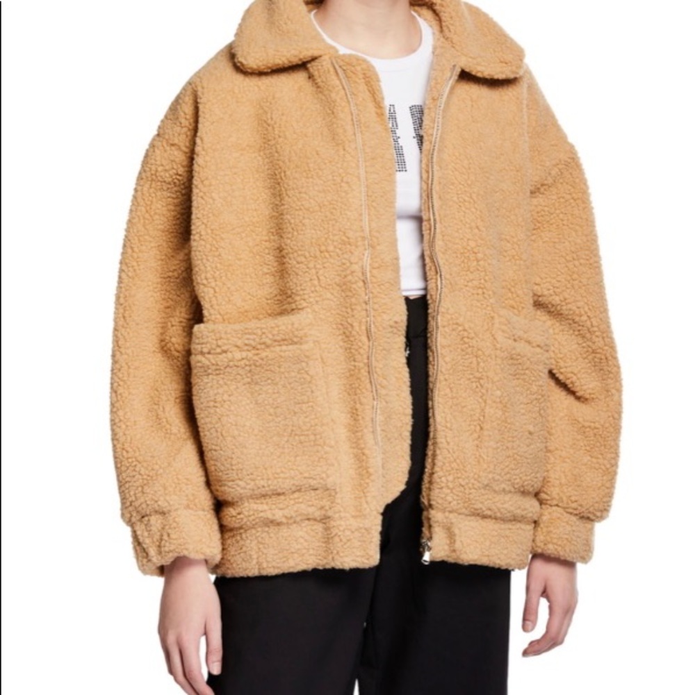 I am Gia pixie coat - caramel ✨